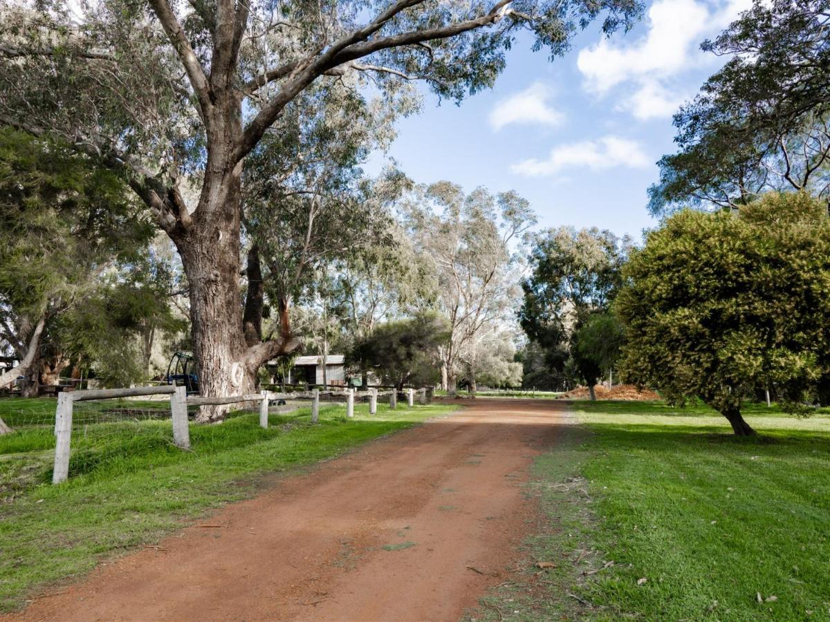Farm View Villa Margaret River Extérieur photo